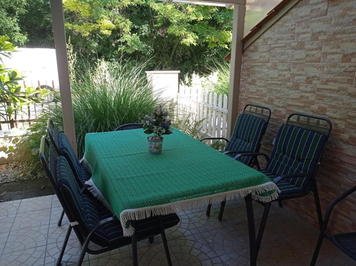 Sommer Ferienhaus Balatonszarszo Ngoại thất bức ảnh